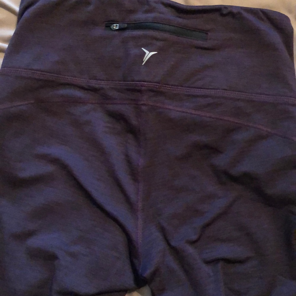 Dark purple active leggings